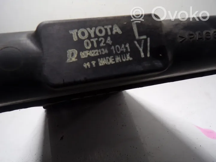 Toyota Auris E180 Radiatore di raffreddamento 164000T240
