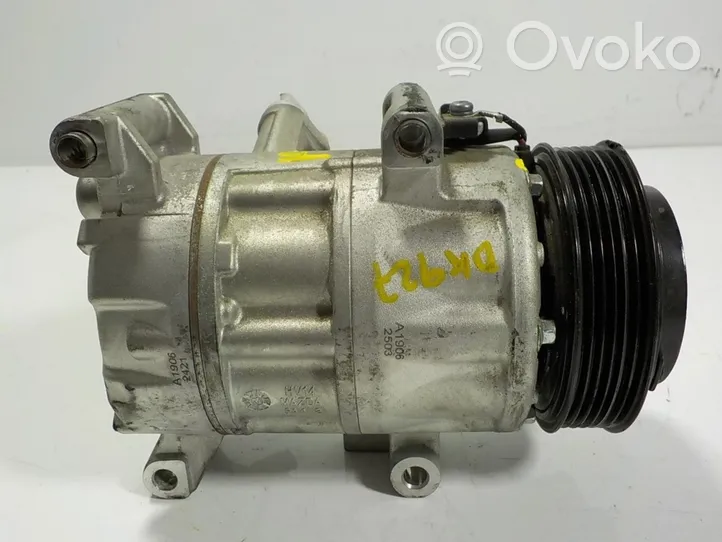 Mazda CX-30 Ilmastointilaitteen kompressorin pumppu (A/C) 