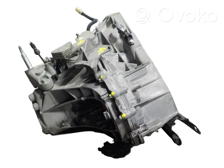 Dacia Lodgy Scatola del cambio manuale a 5 velocità 320109089R