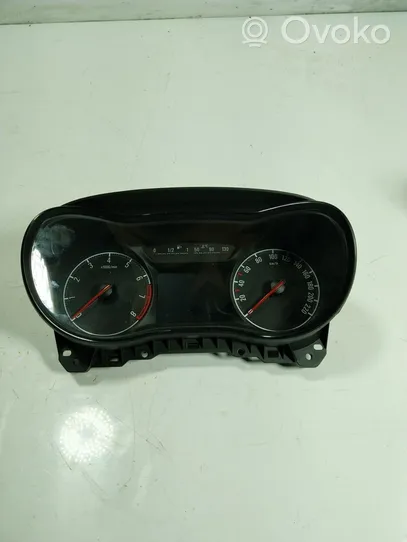 Opel Corsa E Compteur de vitesse tableau de bord 39140084