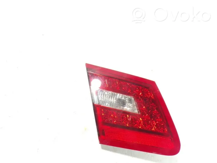 Mercedes-Benz CLK AMG A208 C208 Lampa tylna A2078200364