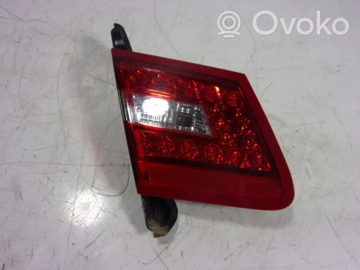 Mercedes-Benz CLK AMG A208 C208 Lampa tylna A2078200364