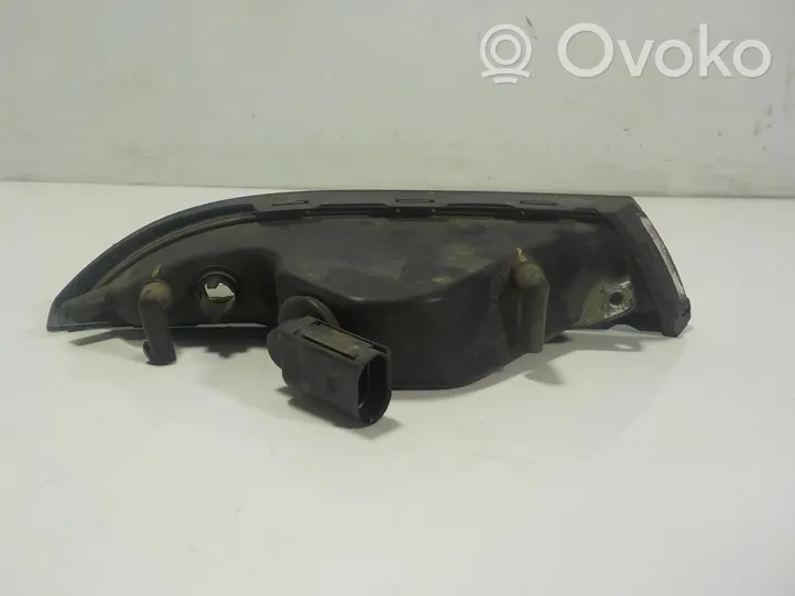 Volkswagen Scirocco Indicatore di direzione anteriore 1K8953041E