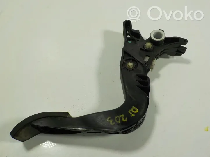 Opel Corsa D Clutch pedal 