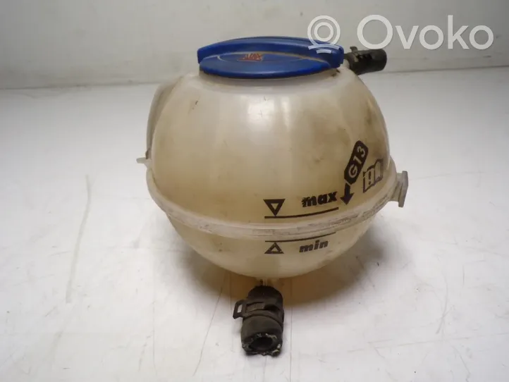 Skoda Rapid (NH) Vase d'expansion de carburant 6Q0121407B