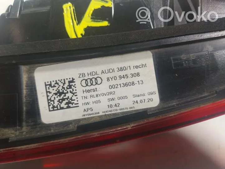 Audi A3 8Y Takavalot 8Y0945308