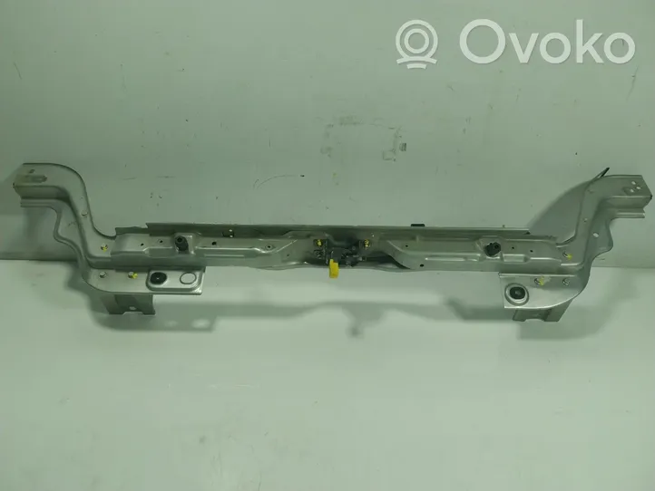 Fiat Qubo Jäähdyttimen kehyksen suojapaneeli 1352684080