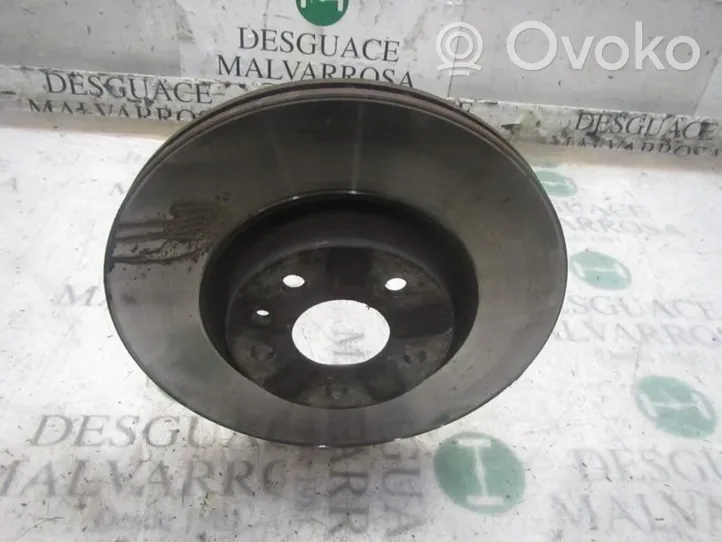 Alfa Romeo 147 Disque de frein avant 