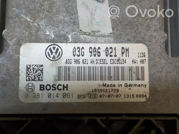 Volkswagen Golf SportWagen Calculateur moteur ECU 