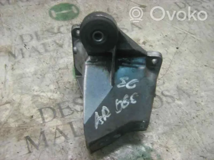 Audi A6 S6 C4 4A Supporto della scatola del cambio 4A0399114F