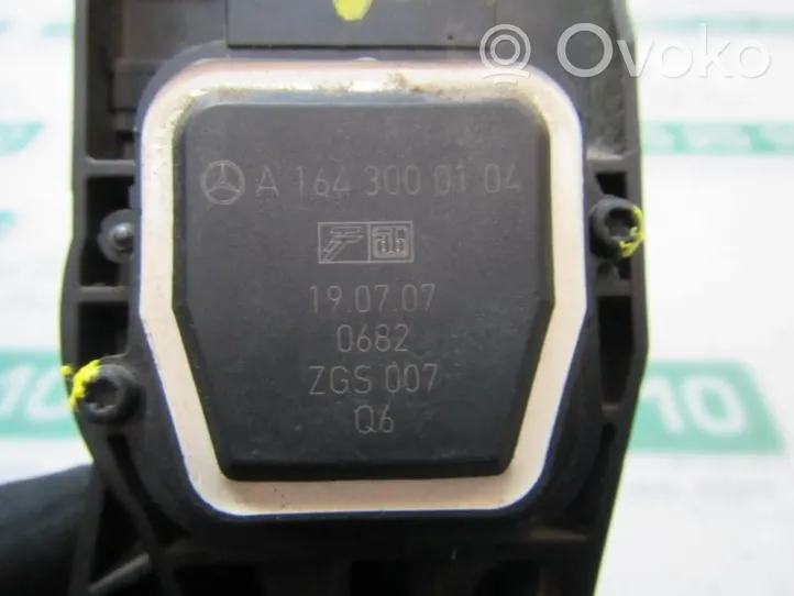 Mercedes-Benz R W251 Sensore di accelerazione A1643000004