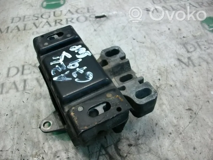 Volkswagen Golf SportWagen Gearbox mount 