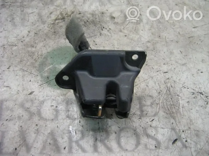 Fiat Bravo - Brava Takaluukun lukon salvan moottori 