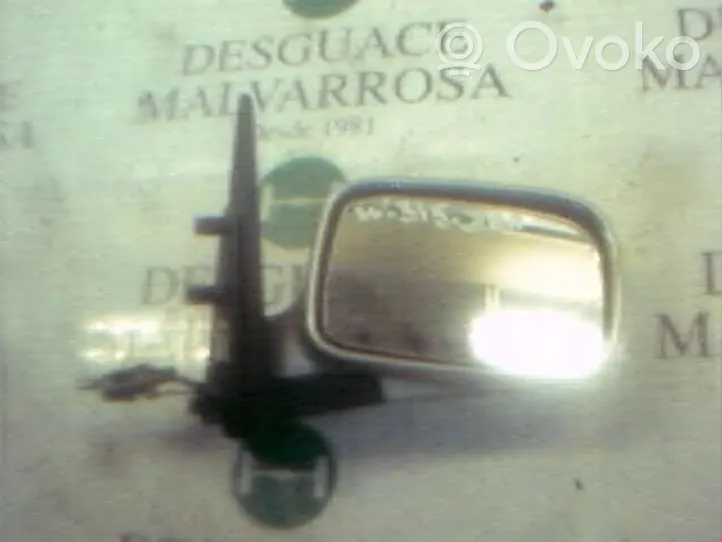Skoda Felicia II Specchietto retrovisore elettrico portiera anteriore 