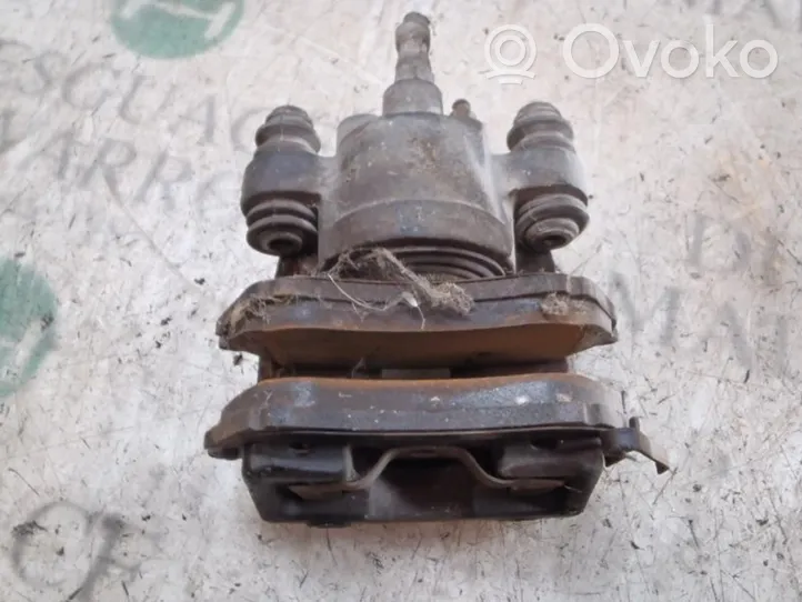 Mercedes-Benz ML W163 Supporto della pinza del freno posteriore 