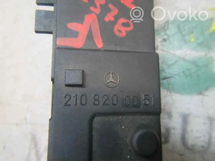 Mercedes-Benz SLK R170 Muut ohjainlaitteet/moduulit A2108200151