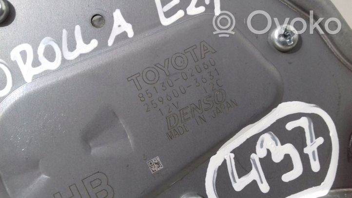 Toyota Corolla E210 E21 Moteur d'essuie-glace arrière 2596003631