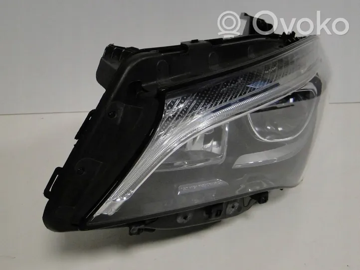 Mercedes-Benz CLA C117 X117 W117 Lampa przednia A1178206761