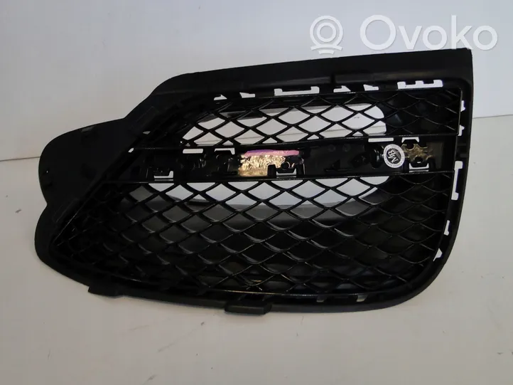 Mercedes-Benz S AMG W222 Grille inférieure de pare-chocs avant A2228850253