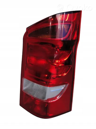 Mercedes-Benz V Class W447 Lampa tylna A4478200164