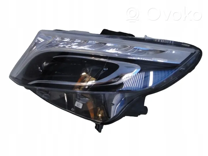 Mercedes-Benz V Class W447 Lampa przednia A4479061401