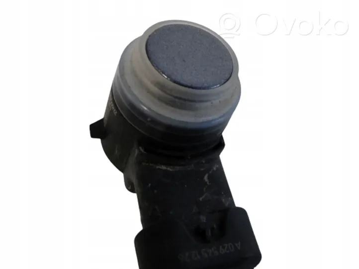 Mercedes-Benz Sprinter W907 W910 Parking PDC sensor A0009055504