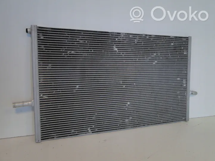 Mercedes-Benz A W176 Radiateur de refroidissement A0995006403