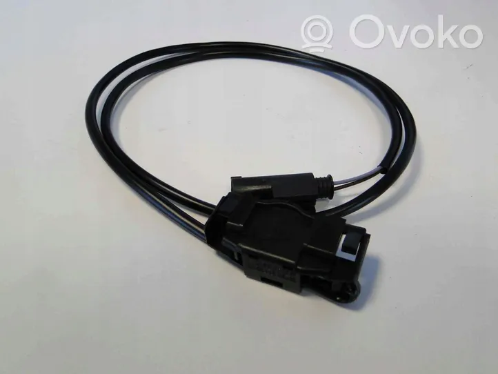 Mercedes-Benz SL R231 Capot interrupteur d'alarme A2308210351