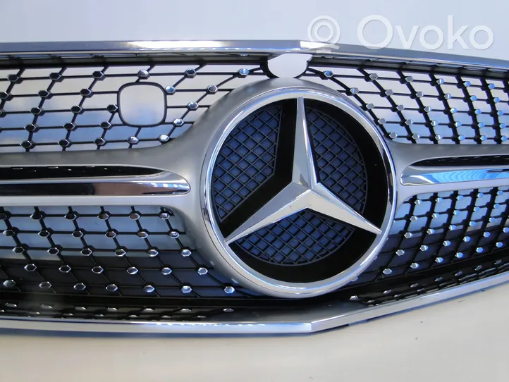 Mercedes-Benz S C217 Grille calandre supérieure de pare-chocs avant A2178880523