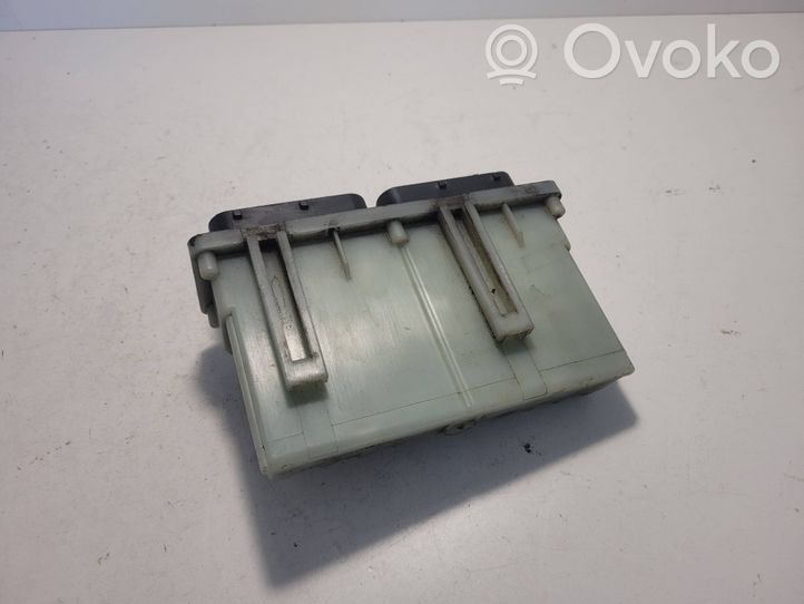 Opel Zafira A Modulo di controllo ventola 24462346