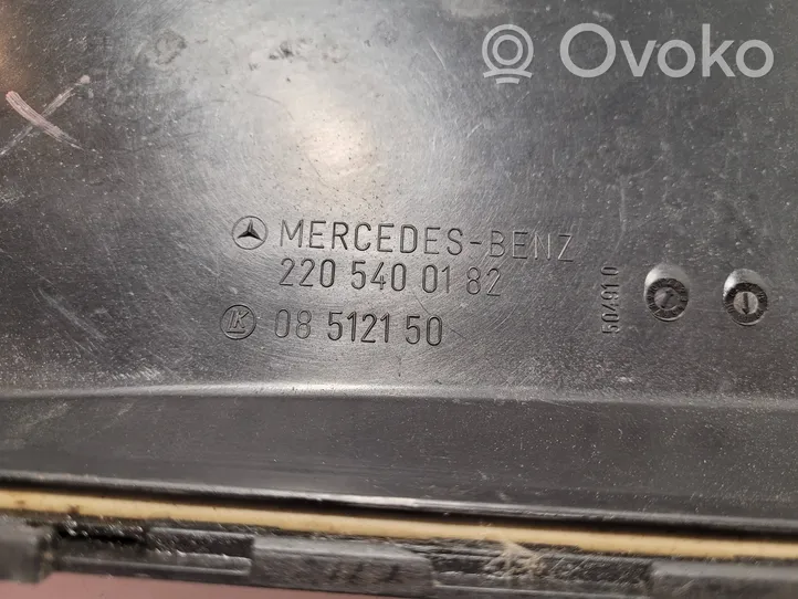 Mercedes-Benz S W220 Air filter box cover 2205400182