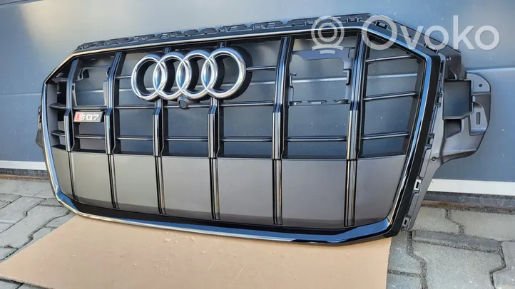 Audi SQ7 Etusäleikkö 