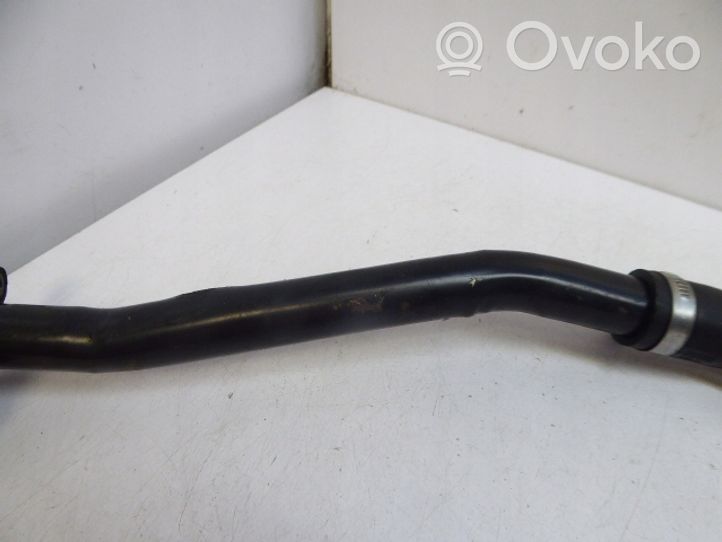 Opel Astra G Breather/breather pipe/hose 90409617