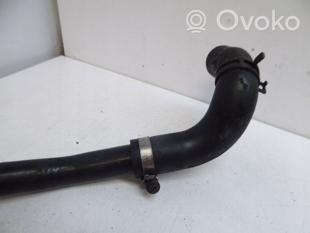 Opel Astra G Breather/breather pipe/hose 90409617