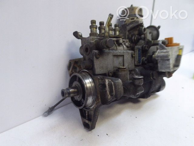 Mercedes-Benz C W202 Fuel injection high pressure pump 