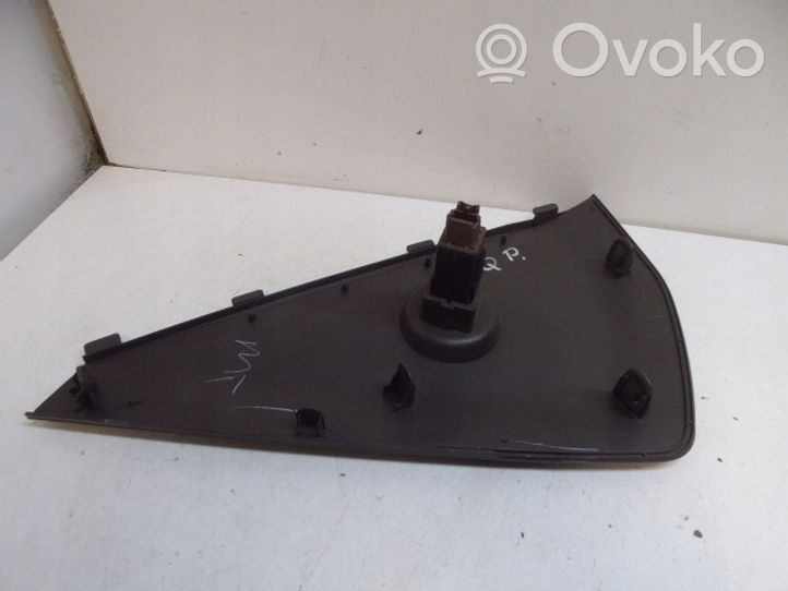 Nissan Qashqai Kita panelės detalė 68498JD900