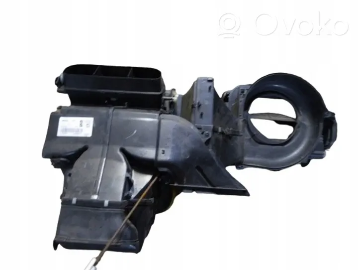 Volkswagen Polo IV 9N3 Interior heater climate box assembly 