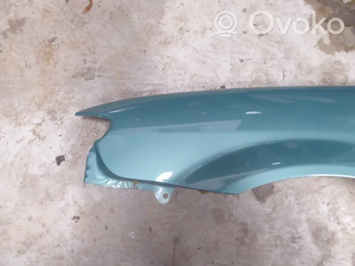 Mazda 323 F Fender 907-