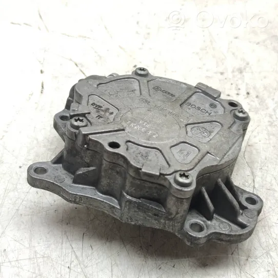 Seat Exeo (3R) Alipainepumppu 03L145100