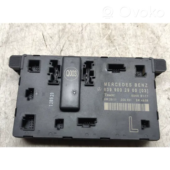 Mercedes-Benz Vito Viano W639 Centralina/modulo portiere 6399002900