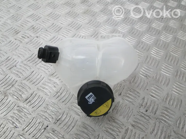 Volvo XC40 Serbatoio di compensazione del liquido refrigerante/vaschetta 32222122