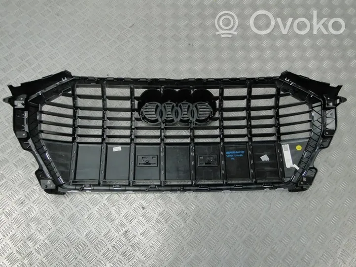 Audi Q3 8U Griglia anteriore 