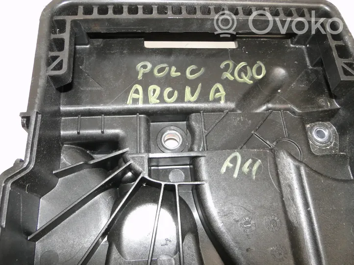 Seat Arona Podstawa / Obudowa akumulatora 