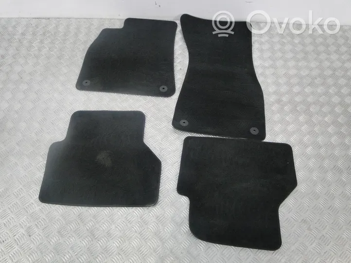 Audi A7 S7 4K8 Tapis de sol avant 