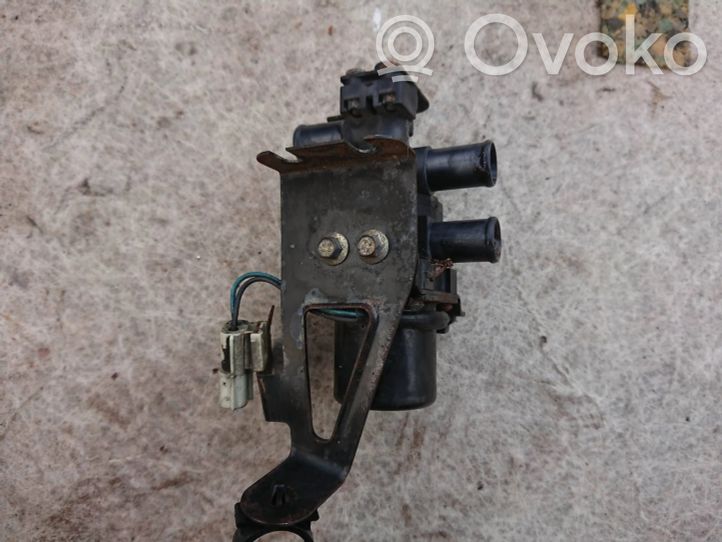 MNA6711AC Jaguar XJ X300 Coolant heater control valve, 65.00 € RRR