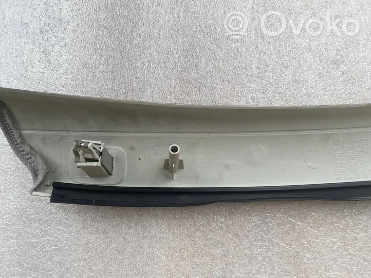 Opel Signum Osłona słupka szyby przedniej / A 09180530