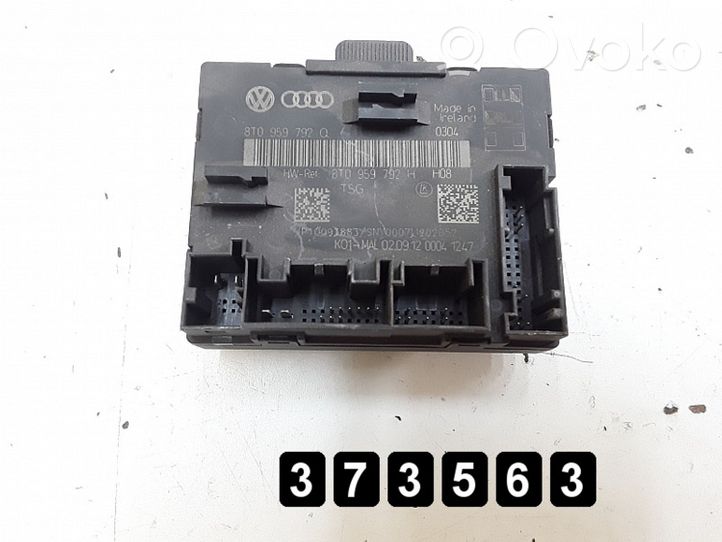 Audi A5 8T 8F Calculateur moteur ECU 8t0959792q