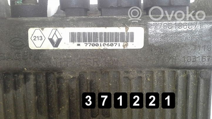 Renault Espace III Реле ABS 2200td 7700106071