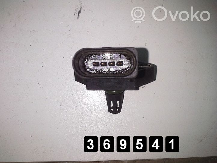 Volkswagen PASSAT B6 Paskirstymo velenėlio apsukų daviklis 0281002401 038906051C