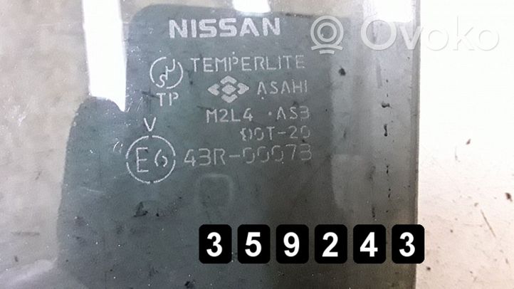 Nissan Murano Z50 Vetro del finestrino della portiera anteriore - quattro porte 43r00073